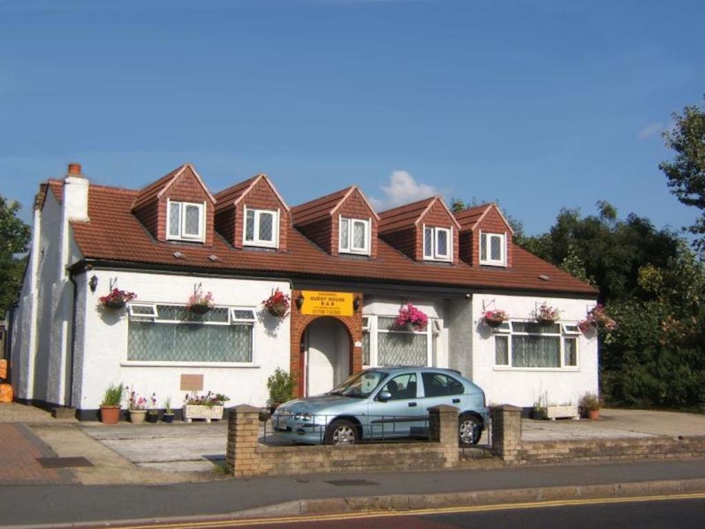 Havering Hotel Romford Extérieur photo